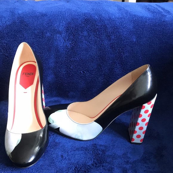 Fendi shoes - Picture 3 of 11